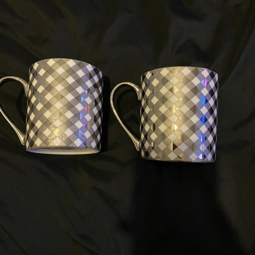 Elegant Checkered Mugs in Black and White